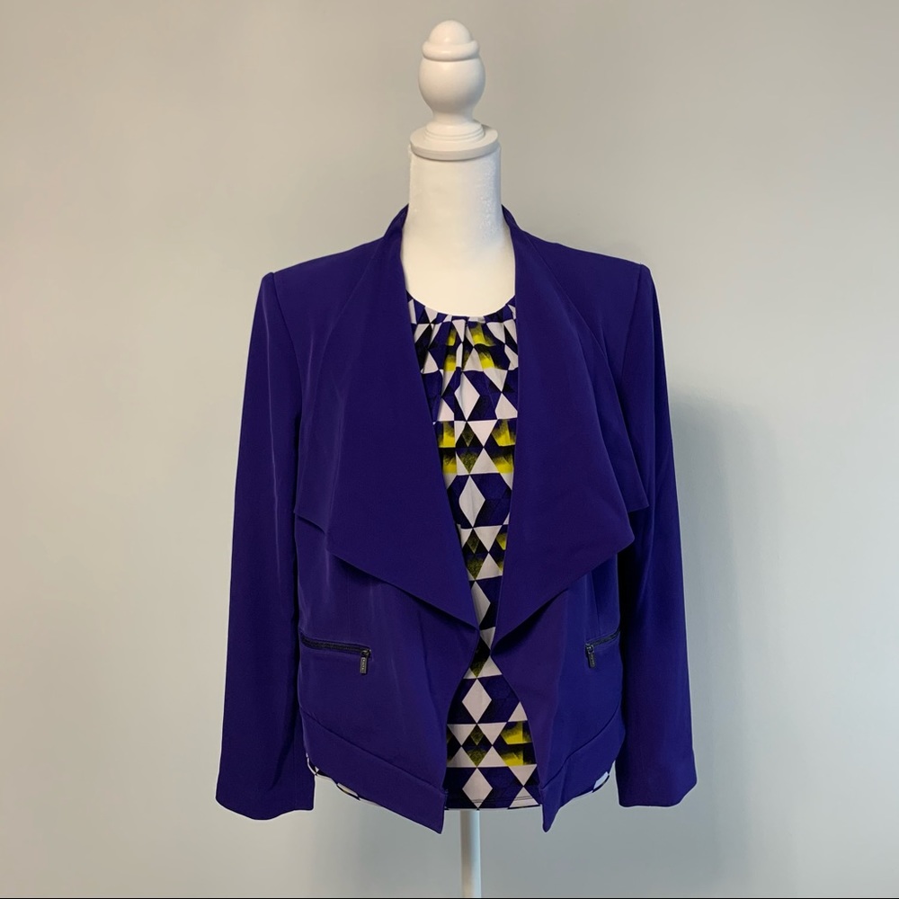 Calvin Klein Matching Set Jacket/Blouse Size 6